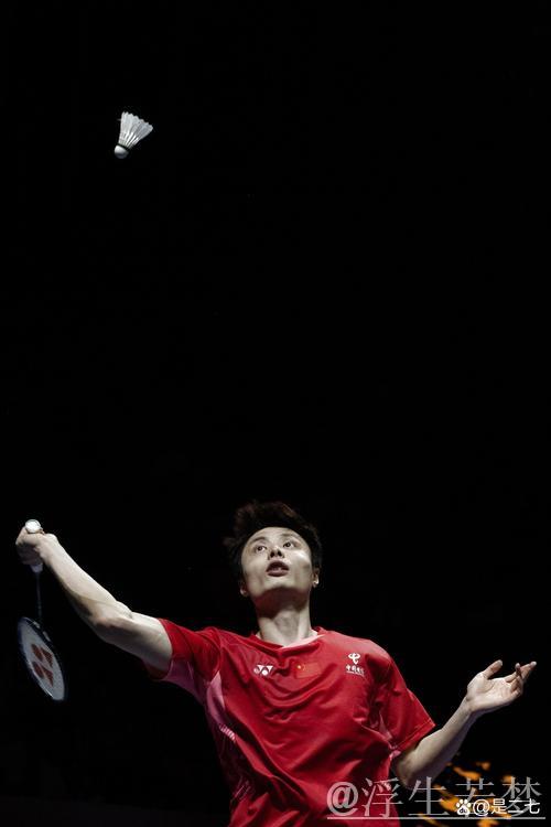 石宇奇直落两局击败王正行 闯入印尼赛男单半决赛 石宇奇直落两局击败王正行 闯入印尼赛男单半决赛