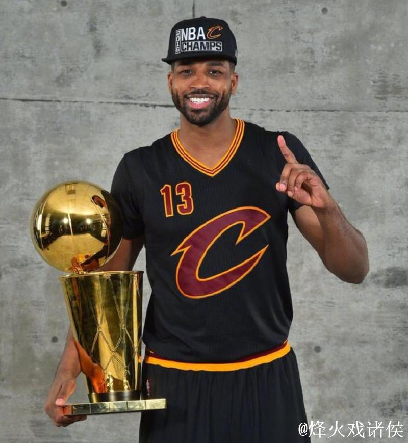 官宣:骑士一年合同签回TT 上赛季场均3.3+3.6 官宣:骑士一年合同签回TT 上赛季场均3.3+3.6